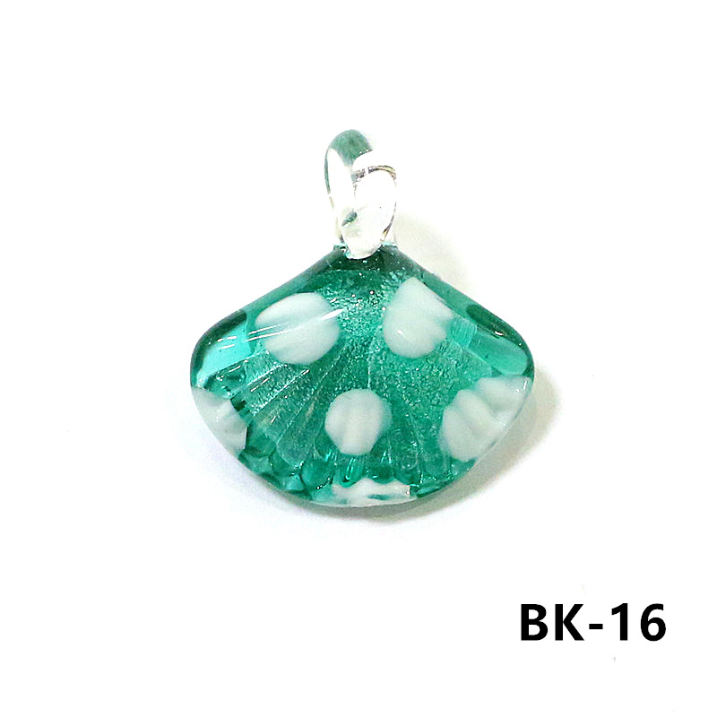 Colorful Mini Sea Shell Charm  - Marine Aquarium Europe recension och pris